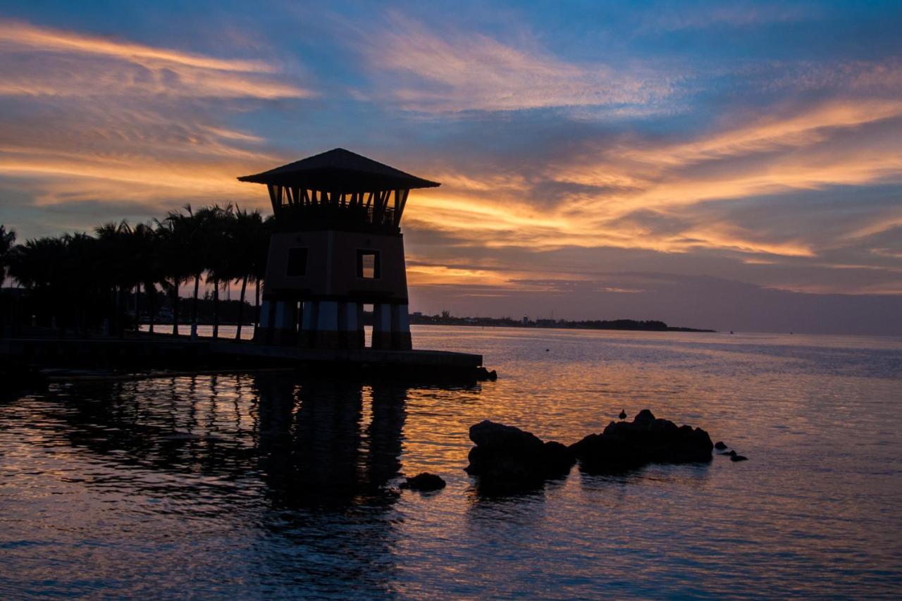 Marlin Bay Resort & Marina Managed By Elite Alliance Hospitality Marathon Exterior photo